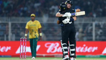 2026-03-04T163419Z_1080069162_UP1EM341A16MO_RTRMADP_3_CRICKET-T20-WORLDCUP-ZAF-NZL.JPG