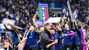 2026-05-03T210836Z_923636376_UP1EM531MQB0A_RTRMADP_3_SOCCER-ITALY-INT-PAR.JPG