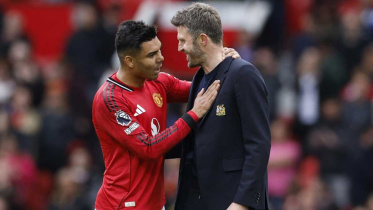 Casemiro-Carrick.jpg