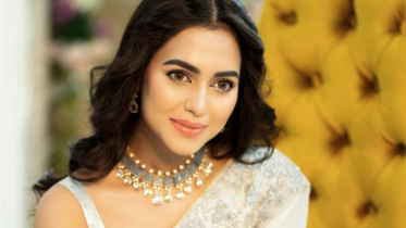 Nusraat Faria turns up Eid festivities with ‘Loke Boley’