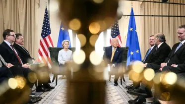 US President Donald Trump and EU chief Ursula von der Leyen sealed the deal in Turnberry, Scotland last year. Photo: AFP