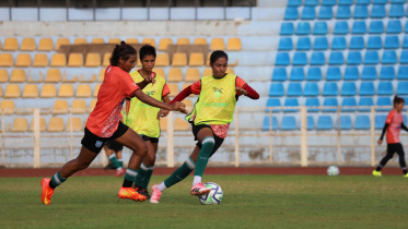Women's football.jpg