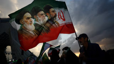 khomeini.jpg