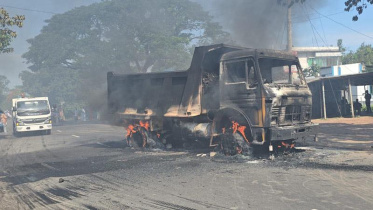 rajshahi_truck.jpg