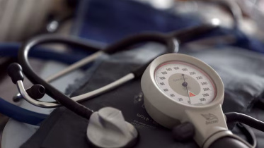 stethoscope and blood-pressure machin.jpg