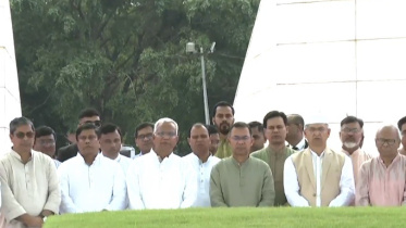 Tarique Rahman offers prayers at family graves on Eid