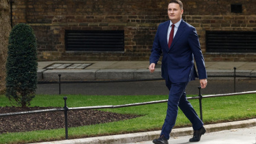 uk minister resigns.jpg