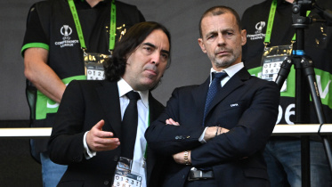 2026-05-27T190400Z_1306627218_UP1EM5R1GYNIV_RTRMADP_3_SOCCER-CONFERENCE-CRY-RAY.JPG