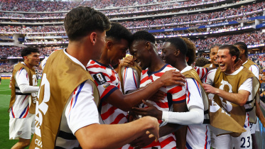 2026-06-13T020645Z_2025172995_UP1EM6D05V7GL_RTRMADP_3_SOCCER-WORLDCUP-USA-PRY.JPG