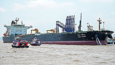 Indian-flagged-tanker.jpg