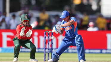 Joty and Harmanpreet.jpg