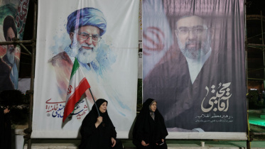 Khameneis.jpg