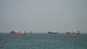 Iran control over Strait of Hormuz shipping