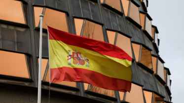 Spain migrant legalisation programme 2026