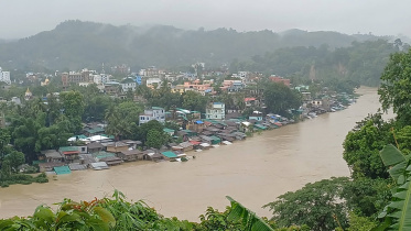 Fresh flooding was reported in Bandarban town and several upazilas, including Thanchi, Ruma, Rowangchhari, Lama and Alikadam, after overnight rainfall and strong upstream flows caused water levels to rise again. Photo: Mong Sing Hai Marma/Star