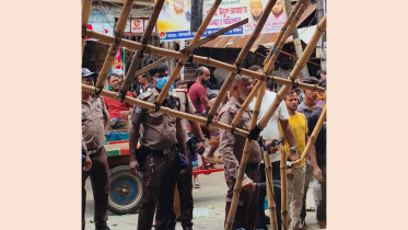 Dhaka police action against illigal shops and parking