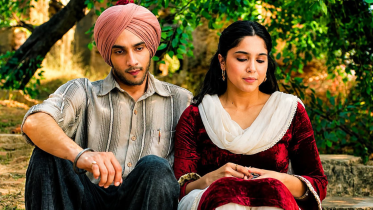 Main Vaapas Aaunga movie review