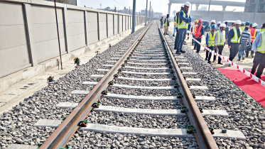 Metro rail.jpg