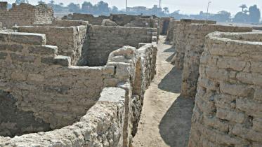 egyptian-city.jpg