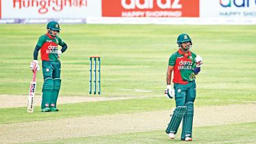 Mosaddek-Hossain.jpg