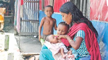 A mother, married, child , newspaper's policy.