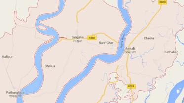 'Robber' killed in 'gunfight' in Barguna