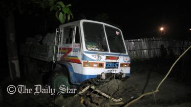 Petrol bomb attck on truck in Barisal