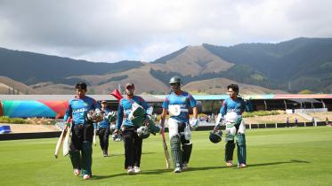 Bangladesh cricketers practice