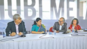 Discussion on  'Freedom of  Thought and  Expression'  at Chobimela X