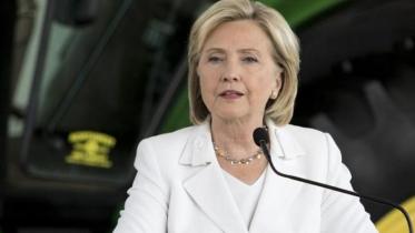 Clinton-wb.jpg