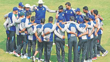 Cricketers.jpg