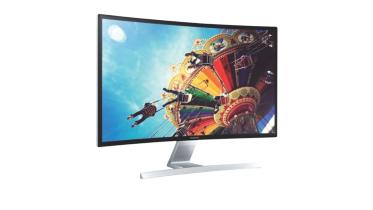 curved monitor.jpg