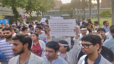doctors_india_twitter.jpg