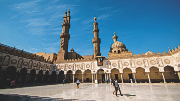 ELEGANT EGYPT