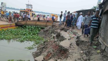 erosion-pirojpur-terminal.jpg