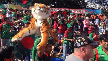 Bangladesh fans