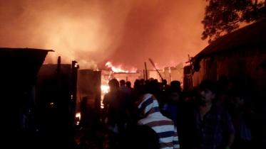 fire at korail.jpg