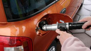 fuel-price.jpg