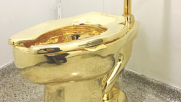 gold toilet.jpg
