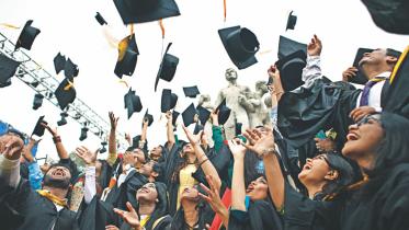 graduations cap.jpg