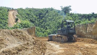 hill raze 1.jpg