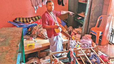 hindu_priestWB.jpg