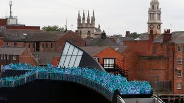 Hull1_Reuters.jpg