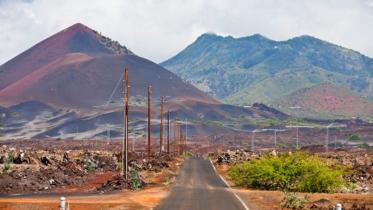 Island-1WB.jpg
