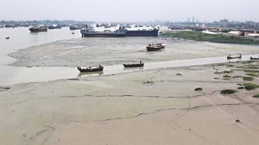 karnaphuli dredging.jpg