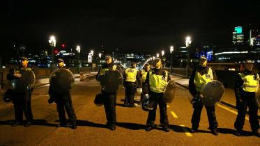 London-policeWB.jpg