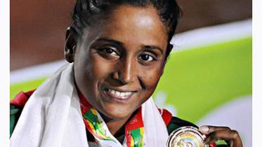 Mahfuza-Shila-Gold-Medal.jpg