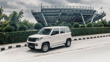 mahindra-1.jpg