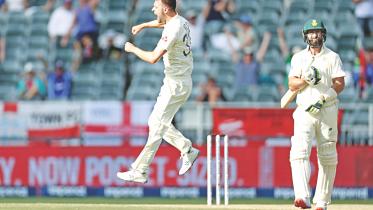 Mark Wood.jpg