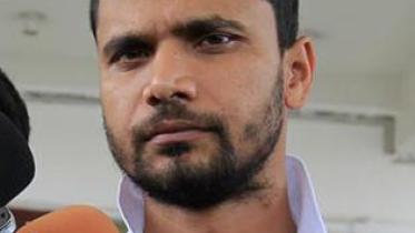 Mashrafe Mortaza leaves for London